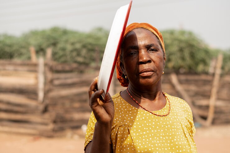 medium shot old woman holding mirror 23 2149352033