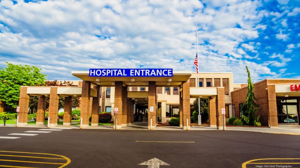 main hospital entrancecredit kim clark photography 1200xx6016 3384 0 316