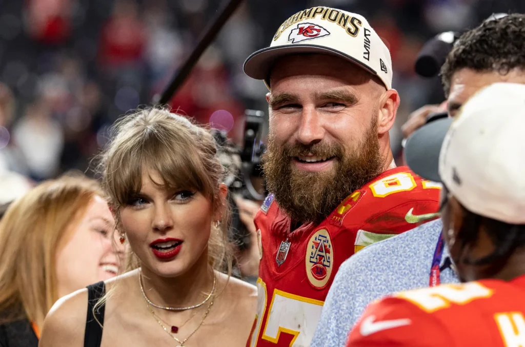 Travis Kelce taylor swift a 4 billboard 1548