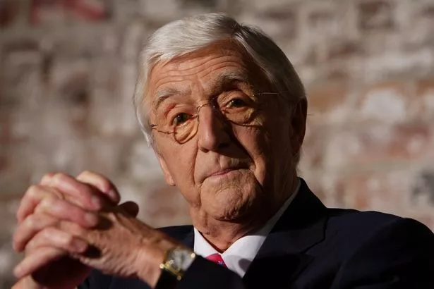 0 Sir Michael Parkinson Sir David Frost Hold Media Conference